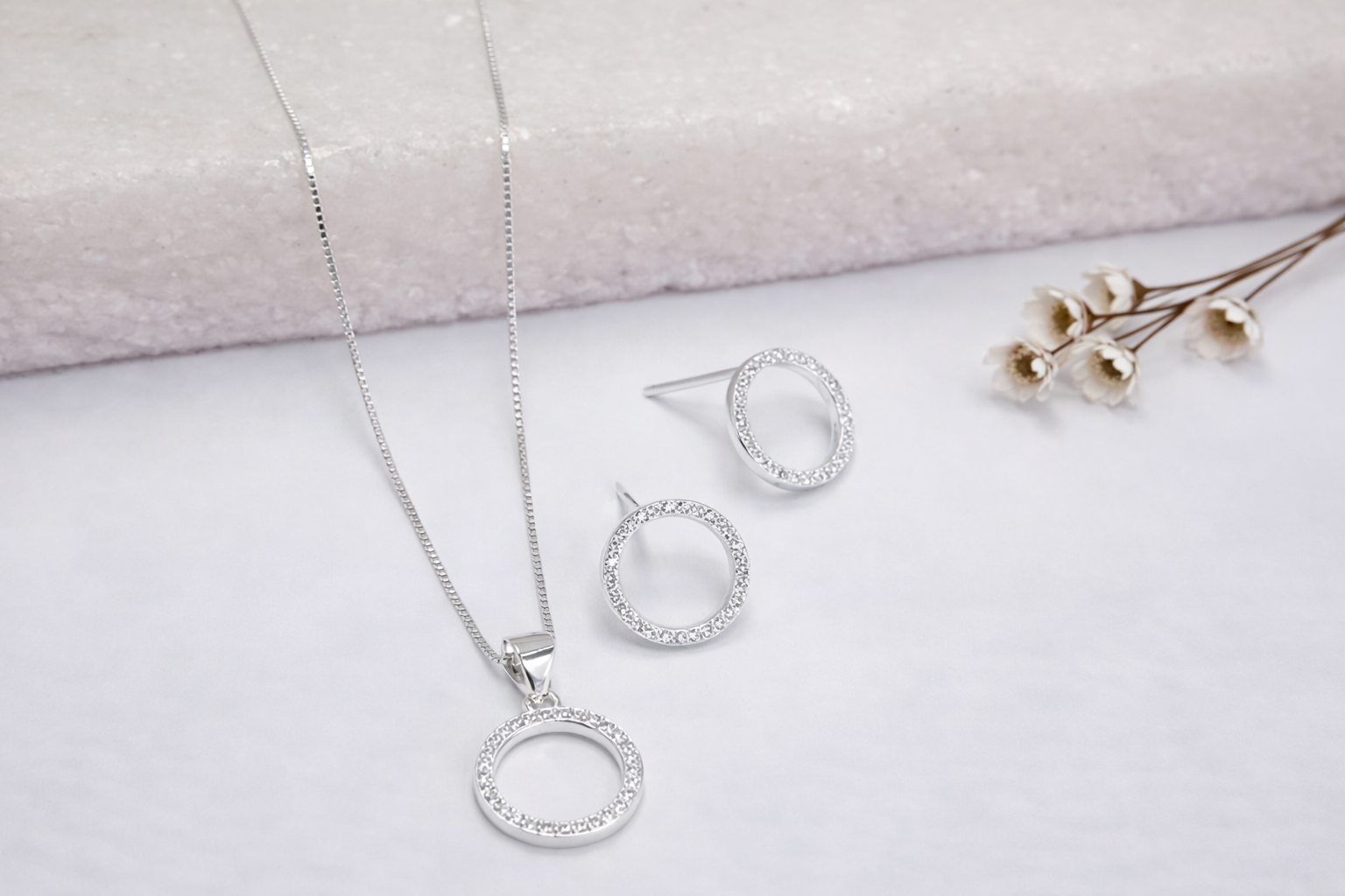 Conjunto Ju em Prata 925